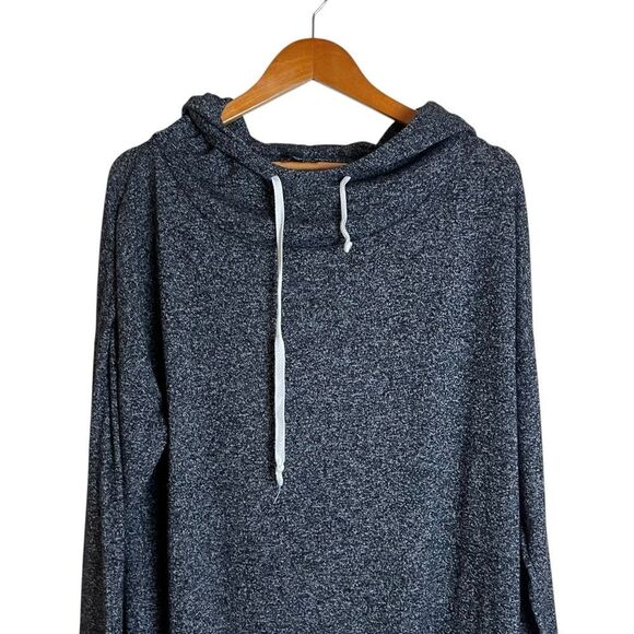 3 for $30! Express dark grey sweater hoodie. Size medium - Picture 6 of 8